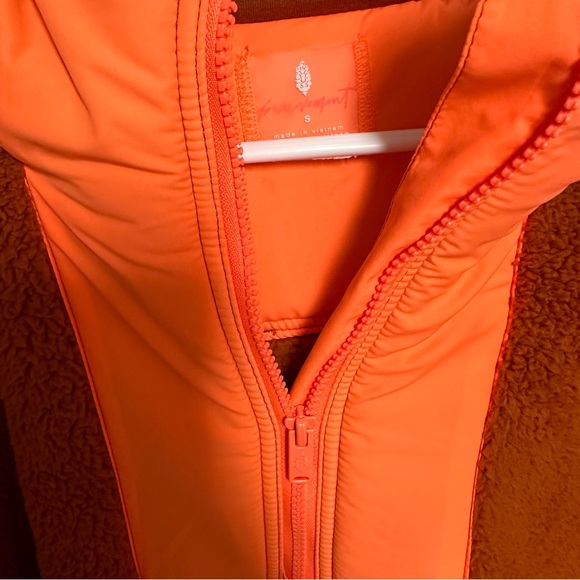 Free People Movement Women's Lead The Pack Fleece Sherpa Quarter Zip Pullover - Picture 9 of 9